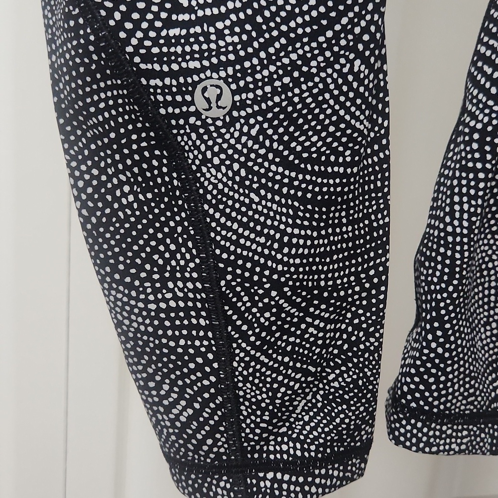 Lululemon Free Spirit Alpine White Black Leggins - Picture 5 of 11